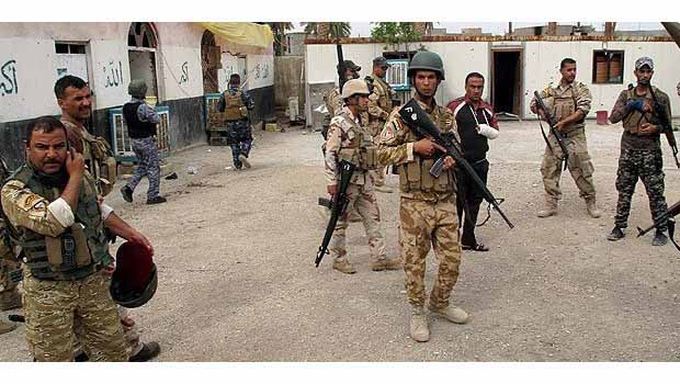 Irak ordusu Suriye ve Ürdün sınır kapılarını IŞİD'in elinden aldı