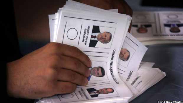 Türkiye'de Yapılan Cumhurbaşkanı Seçimi İçin Yurdısında Oy kullanılmaya Başlandı