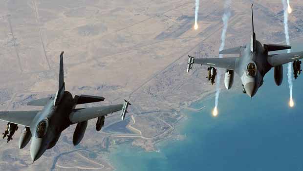 Musul'da IŞİD üssüne hava saldırısı