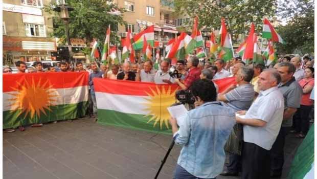 Kuzey Kürdistanlı aydınlardan Bağımsız Kürdistan’a destek açıklaması