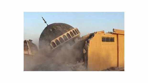 IŞİD Irak’ta cami ve kiliseyi havaya uçurdu