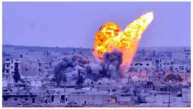  Kobani'de çok şiddetli patlama