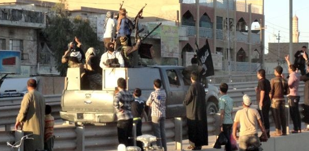 IŞİD Musul’da askeriliği zorunlu ilan etti