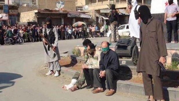  IŞİD üç üyesinin babası imama da acımadı