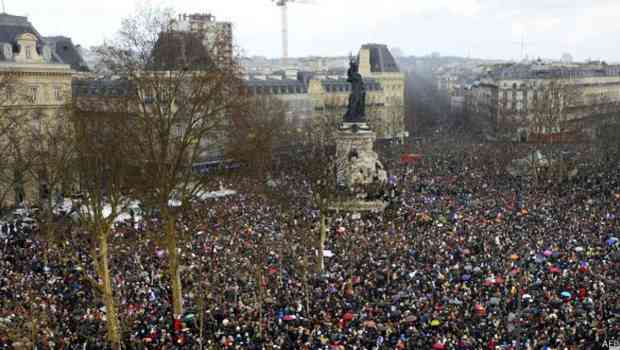 Paris: Yüz binler 'birlik yürüyüşü'nde