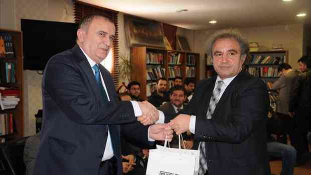 Kürdistan Kültür Bakanı, Mardin Artuklu Üniversitesini, ziyaret etti