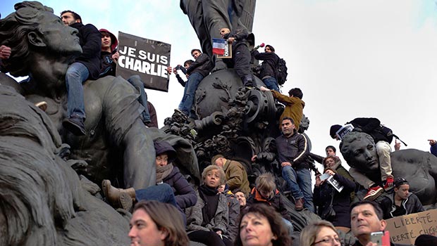  Mustafa Peköz: Charlie Hebdo’ya Yapılan Saldırının Politik Arka Planı