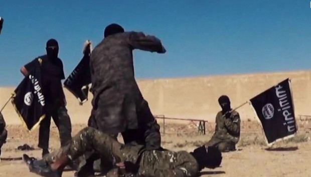 IŞİD darbe planlayan üst düzey yöneticilerini infaz etti