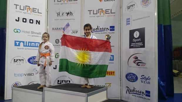 Kürd Kızı Dünya Çocuk Karate şampiyonu oldu
