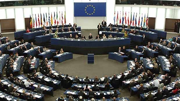 Avrupa Parlamentosu 'Ermeni soykırımı'nı kabul etti