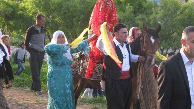 Efrîn köylüleri modern kültüre meydan okudu