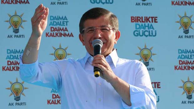 Davutoğlu: HDP'nin barajı geçmesi MHP'yi rahatsız etmez