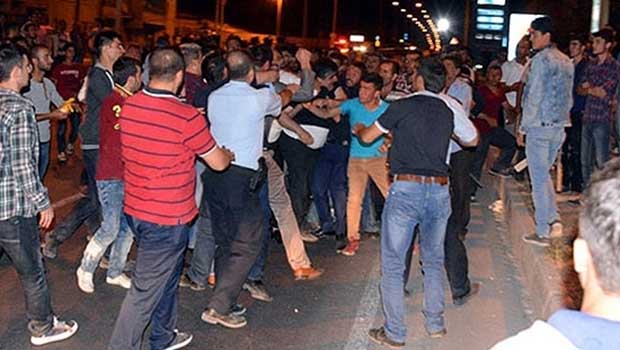  Erzurum'da Kürt işçilere 'PKK yüzüğü taşıyorsun' linci! 