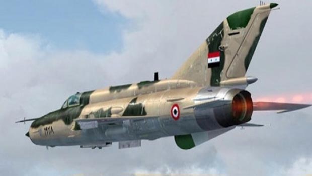  Sınırda Suriye uçağı düştü: 12 ölü 