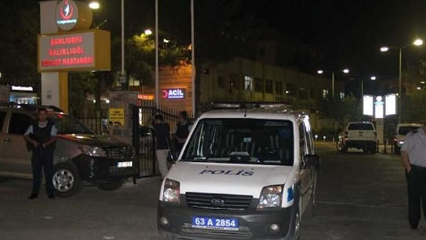 Urfa'da polis aracına saldırı: 2 polis yaşamını yitirdi
