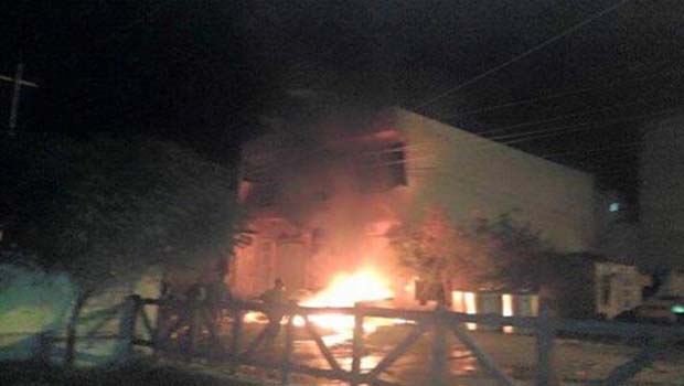 KDP binasını yaktılar