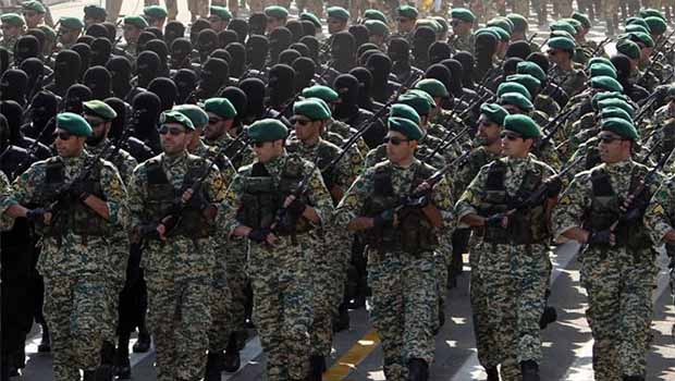 İran Suriye’deki asker sayısını artırıyor