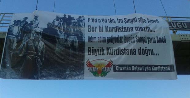 CNK Gençliğinden Amed'de 'Büyük Kürdistana doğru' pankartı