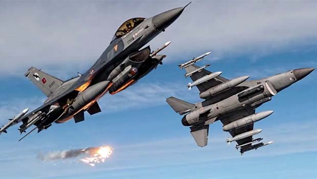 Türk Savaş Uçakları Kandil'i bombaladı