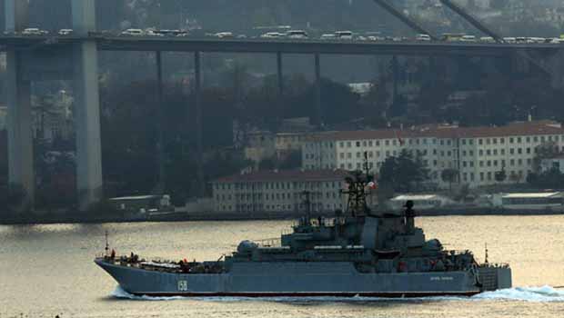 Ege'de sıcak saatler...Rus fırkateyninden Türk teknesine ateş