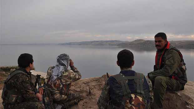 YPG:  Fırat’ı aşmaya hazırız