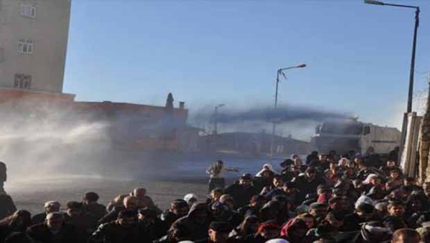 Şırnak'ta yürüyüşe polis müdahalesi