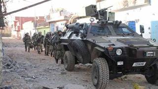 Binlerce asker, polis yetmedi, bordo bereliler de Sur'da