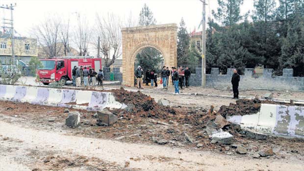 Şırnak’ta iki polis, Sur’da bir asker hayatını kaybetti