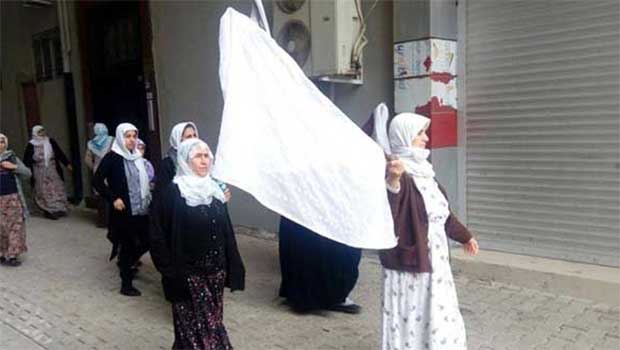 Cizre'de gözaltına alınan kadınlar serbest bırakıldı