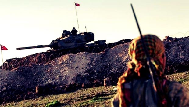 Türk tanklarının Cerablus'u bombaladığı iddia edildi