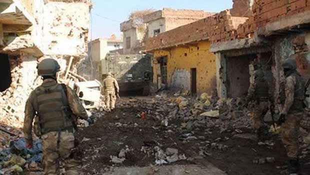 Sur'da çatışma; 2 asker hayatını kaybetti, 1'i ağır 3 asker yaralı