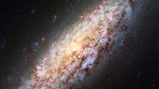 Dünyaya en uzak ve en yaşlı galaksi keşfedildi