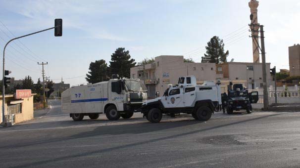 Nusaybin'de çatışma: 1 polis yaşamını yitirdi, 7 yaralı