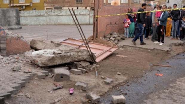 Diyarbakır'da vinç faciası: 2 çocuk öldü