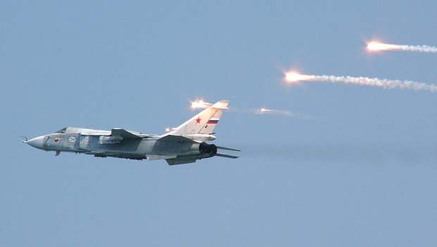 Rusya Suriye'de İsrail jetlerini vurdu iddiası