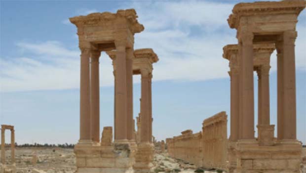 Palmira'da bir toplu mezar daha bulundu