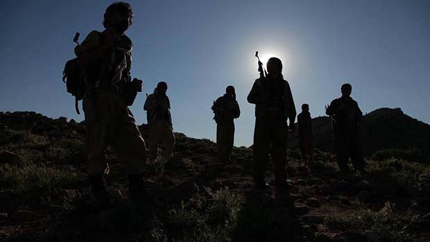 Doğu Kürdistan'da 7 pasdarın öldürüldüğü eylemi Zagros Kartalları üstlendi