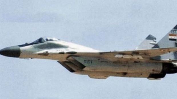 Suriye'de  rejime ait savaş uçağı düşürüldü iddiası