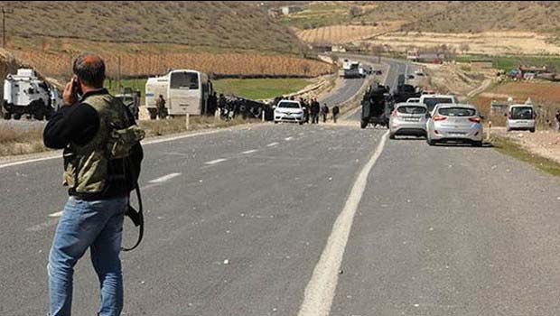 Diyarbakır Dicle'de polise bombalı saldırı