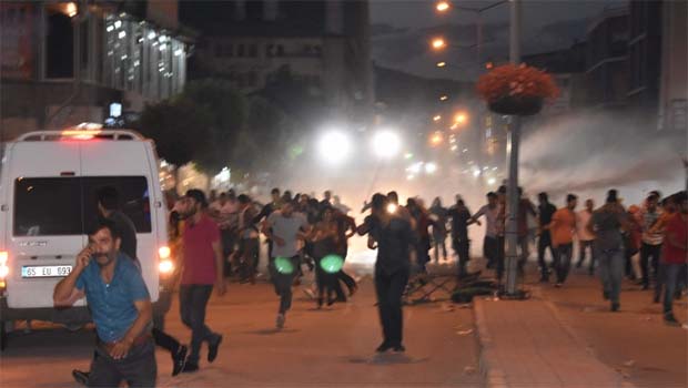 HDP mitingi sonrası Van'da olaylar çıktı
