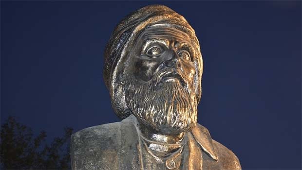 Kürt şair Nali'nin heykeli Süleymaniye'de törenle açıldı