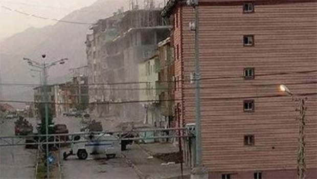 Şemdinli'de polis noktasına saldırı