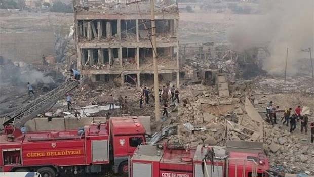 Cizre'de Çevik Kuvvet Müdürlüğü binasında büyük patlama
