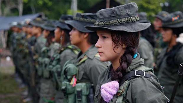 Barış sonrası FARC'dan bir adım daha