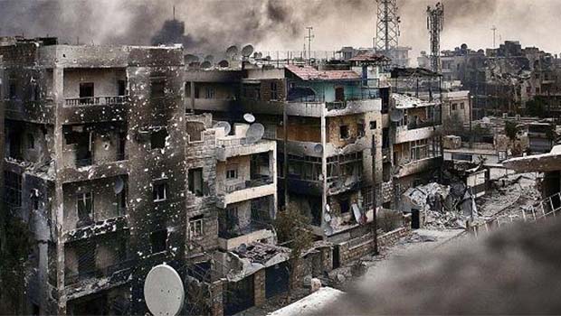 Doğu Halep'teki son iki hastane bombardımanla devre dışı