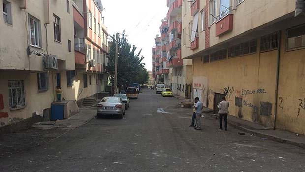 Diyarbakır'da kavga: Ölü ve yaralılar var