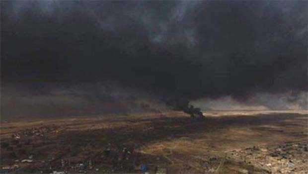 IŞİD'in ateşe verdiği tesisten çıkan gaz Şırnak ve Mardin'i tehdit ediyor!