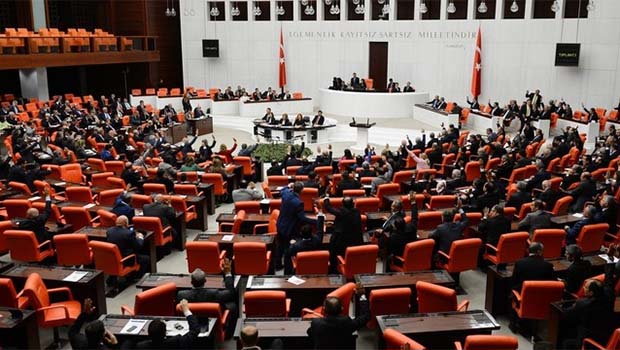 Türkiye'ye yedek milletvekili uygulaması geliyor