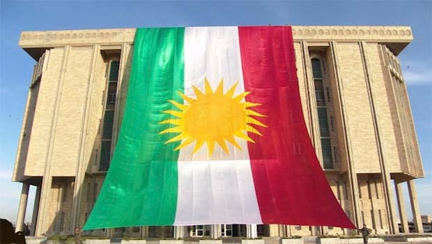 Parlamento: Kürdistan bayrağını yakmak, Kürt halkına düşmanlıktır!