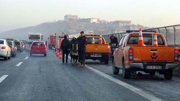 Antep'te 2 saat içinde 19 kaza, 1 ölü, 42 yaralı